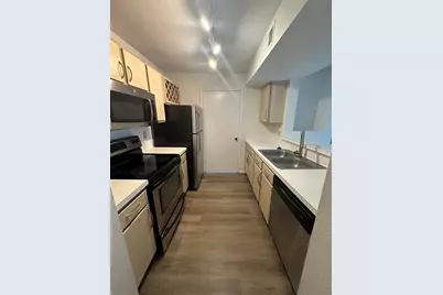 7250 Westpointe Boulevard #1028, Orlando, FL 32835 - Photo 2