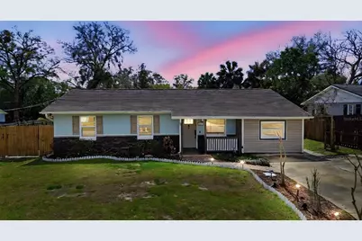 135 Caracas Road, Debary, FL 32713 - Photo 2