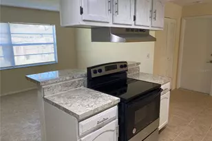 8133 Troxler Dr, Orlando, FL 32825 - Photo 2