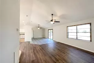 2041 Spencer St, Deland, FL 32720 - Photo 16