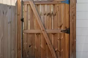 1011 Timor Ave, Orlando, FL 32804 - Photo 8