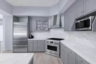 33015 Sahara Ct, Sorrento, FL 32776 - Photo 2