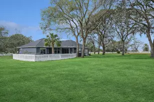 33015 Sahara Ct, Sorrento, FL 32776 - Photo 16