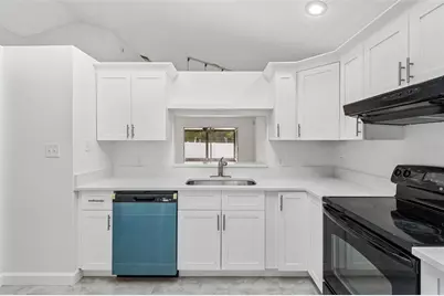 243 Rapscallion Court, Orlando, FL 32828 - Photo 10