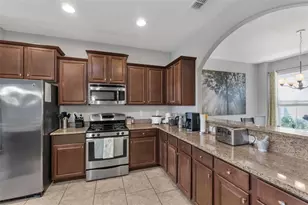 4127 Oak Tree Dr, Davenport, FL 33837 - Photo 10