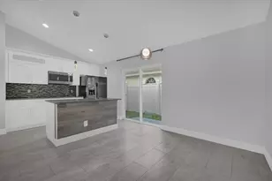 11524 Purple Lilac Cir, Orlando, FL 32837 - Photo 8