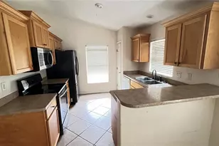 513 Lemon St, Auburndale, FL 33823 - Photo 4