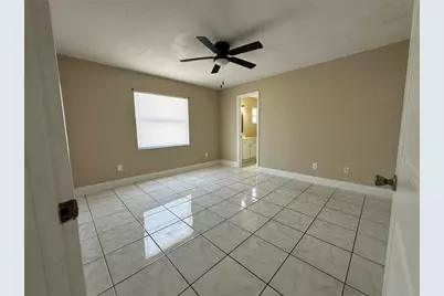 27 W Country Cove Way, Kissimmee, FL 34743 - Photo 14