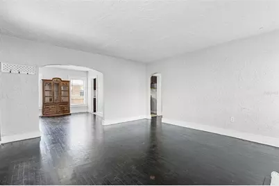 25 E Pinecrest Avenue, Eustis, FL 32726 - Photo 4