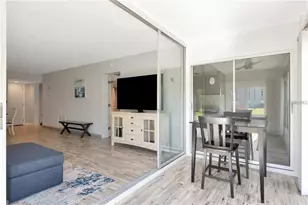 10351 Regal Dr, Largo, FL 33774 - Photo 14