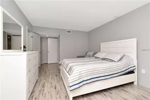 10351 Regal Dr, Largo, FL 33774 - Photo 18