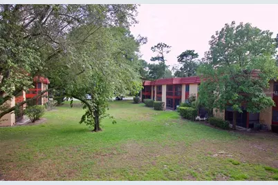 2812 N Powers Drive #72, Orlando, FL 32818 - Photo 2