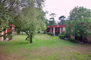 2812 N Powers Dr, Orlando, FL 32818 - Photo 2