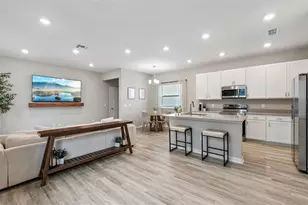 469 Silverbell Trl, Saint Cloud, FL 34771 - Photo 2