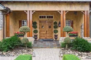 1490 Lakeshore Dr, Mount Dora, FL 32757 - Photo 4