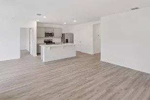 7876 Forrest Fox Way, Lakeland, FL 33810 - Photo 2