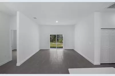 20563 SW Rainbow Lakes Boulevard, Dunnellon, FL 34431 - Photo 12