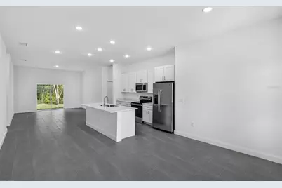 20563 SW Rainbow Lakes Boulevard, Dunnellon, FL 34431 - Photo 6