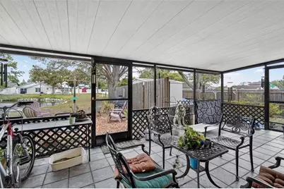 10301 Chadbourne Drive, Tampa, FL 33624 - Photo 4