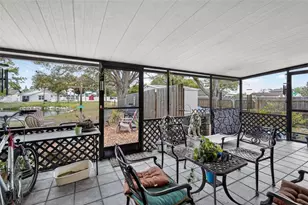 10301 Chadbourne Dr, Tampa, FL 33624 - Photo 4