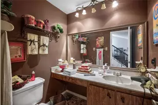 10301 Chadbourne Dr, Tampa, FL 33624 - Photo 2