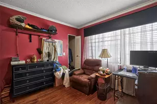 10301 Chadbourne Dr, Tampa, FL 33624 - Photo 6