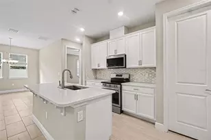 602 Napoli Way, Howey in the Hills, FL 34737 - Photo 14