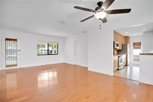 3709 Mockingbird Ln, Orlando, FL 32803 - Photo 6