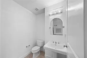 100 S Eola Dr, Orlando, FL 32801 - Photo 18