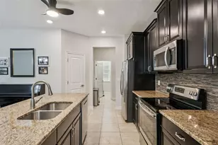 4633 Fairy Tale Cir, Kissimmee, FL 34746 - Photo 12