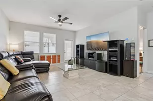 4633 Fairy Tale Cir, Kissimmee, FL 34746 - Photo 6