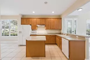 3099 Metro Sevilla Dr, Orlando, FL 32835 - Photo 14