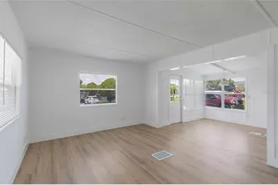 814 Roseapple Avenue, Lady Lake, FL 32159 - Photo 4