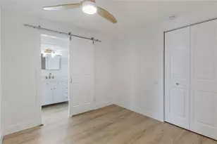 814 Roseapple Ave, Lady Lake, FL 32159 - Photo 14