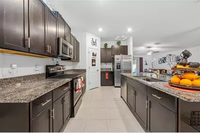 1839 Yellow Trail, Lakeland, FL 33801 - Photo 6