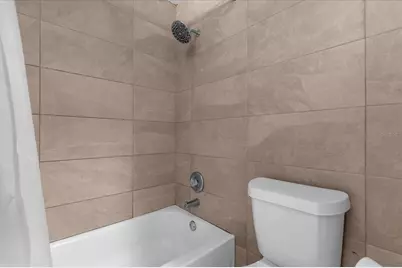 1079 N Lakewood Avenue, Ocoee, FL 34761 - Photo 16