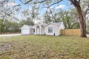 1120 Dunbridge St, Apopka, FL 32703 - Photo 2