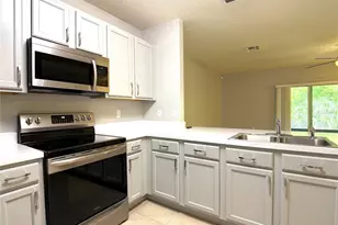 447 Arbor Lakes Dr, Davenport, FL 33896 - Photo 4