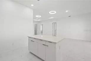 3927 NW 40th Terrace, Cape Coral, FL 33993 - Photo 10