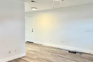 11 Okalpi Ln, Orlando, FL 32825 - Photo 4