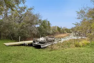 735 Black Eagle Dr, Groveland, FL 34736 - Photo 4