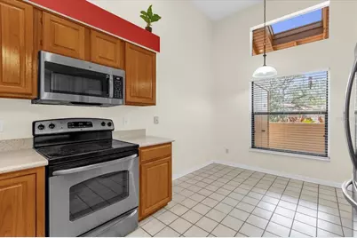 1313 Lake Willisara Circle #1313, Orlando, FL 32806 - Photo 10