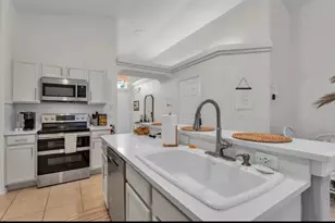 462 Vizcay Way, Davenport, FL 33837 - Photo 4