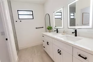 5486 Riley Ln, Port Charlotte, FL 33981 - Photo 10