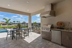 13037 Sandcastle Dr, Winter Garden, FL 34787 - Photo 10