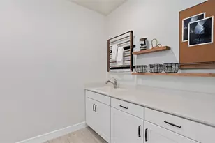 13037 Sandcastle Dr, Winter Garden, FL 34787 - Photo 42