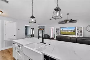 36403 Barrington Dr, Eustis, FL 32736 - Photo 16