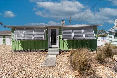 115 124th Avenue W, Treasure Island, FL 33706 - Photo 16