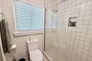 836 Mayfair Cir, Orlando, FL 32803 - Photo 14