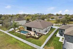 688 Fosters Grove Loop, Oviedo, FL 32765 - Photo 8